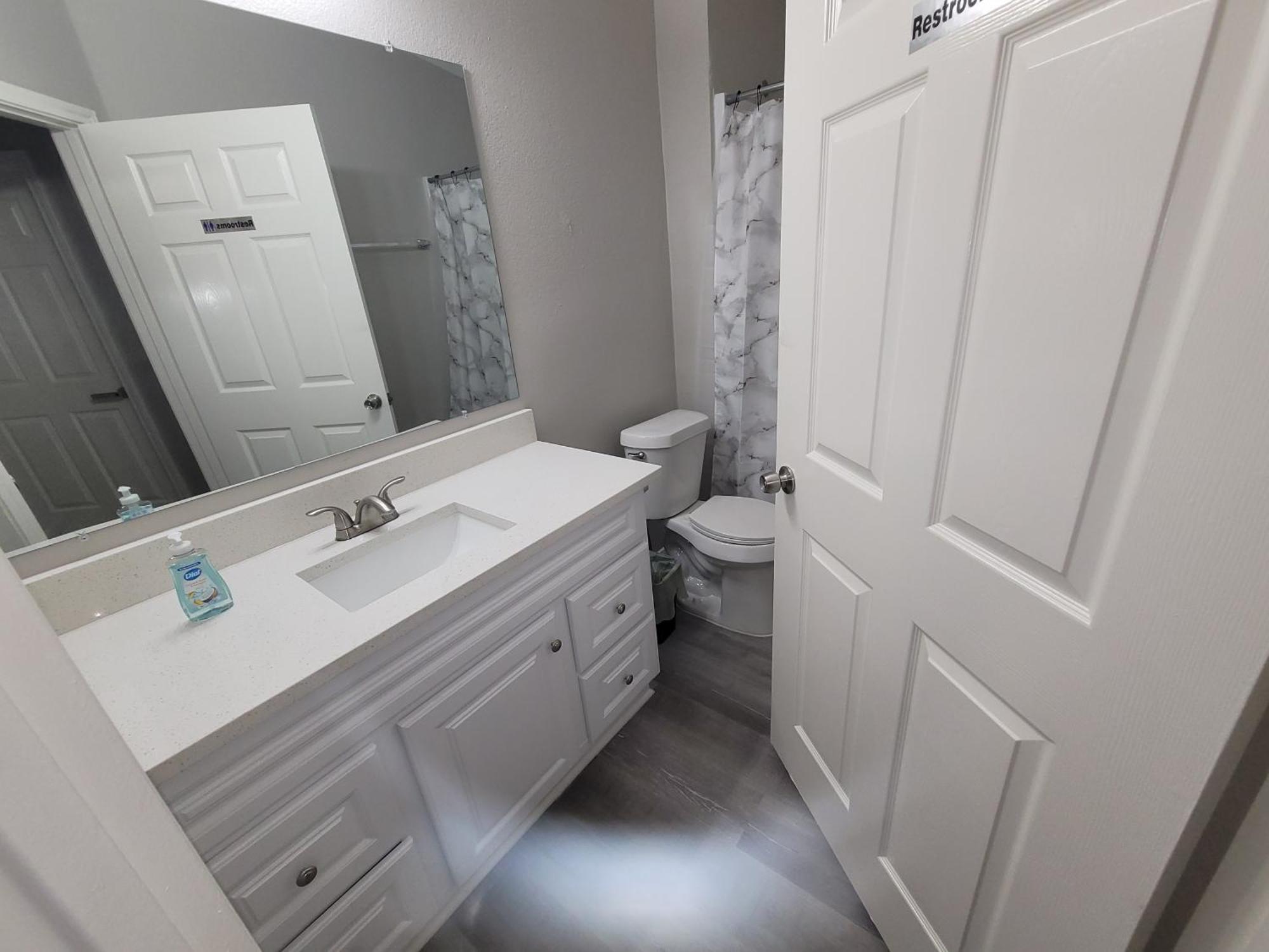 Fresh Crashpads 3 Homestay Houston